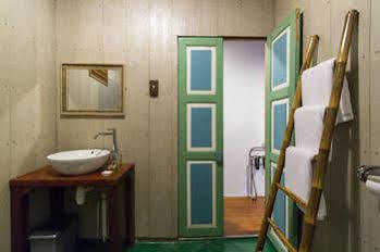 Lang Hoose Guest house George Town